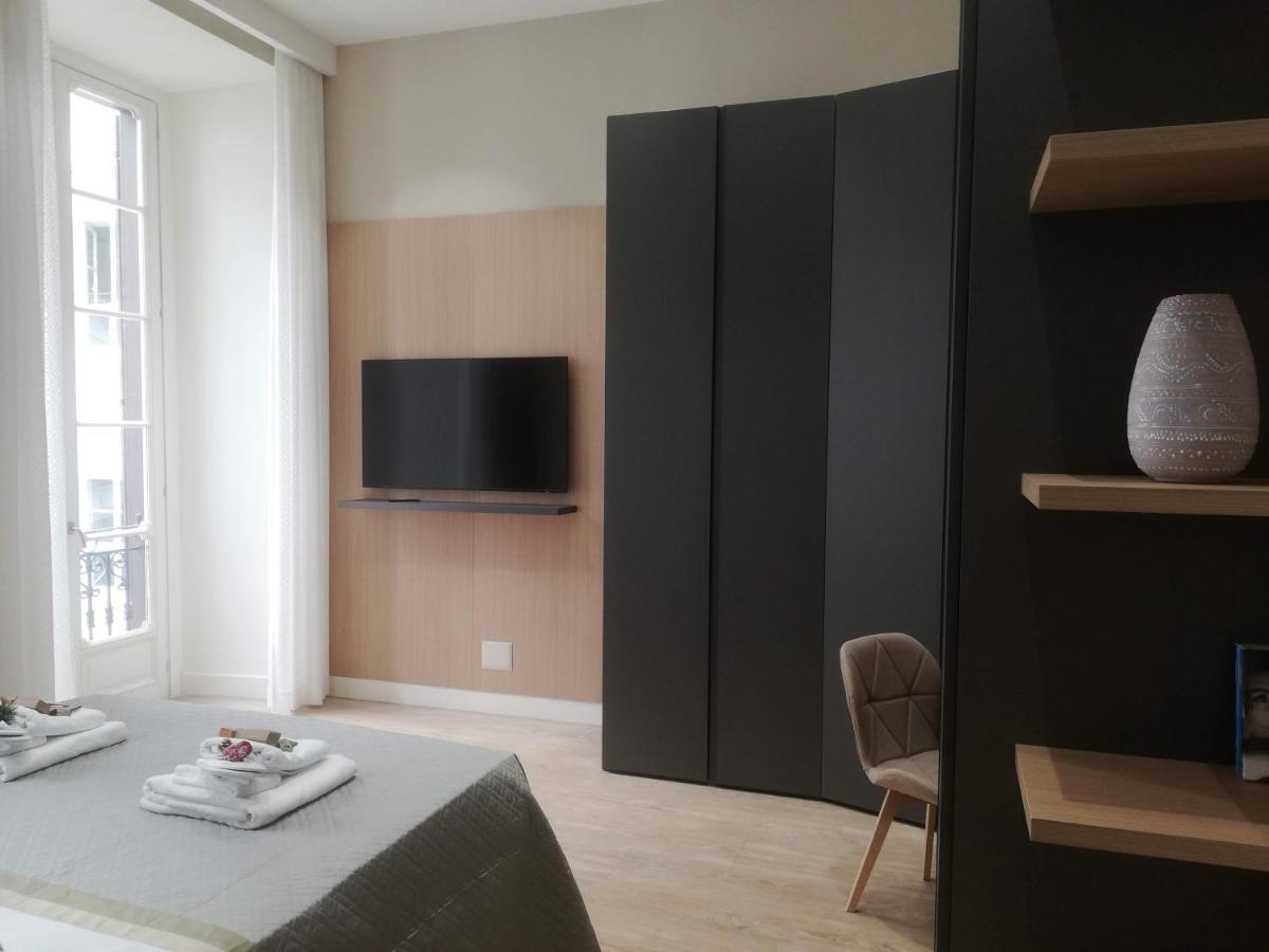 Napoli Mariana Luxury Apartment Luaran gambar